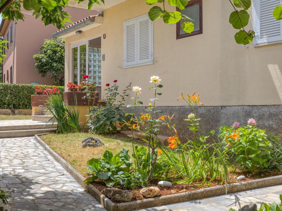פורץ Apartment Daria-2 By Interhome מראה חיצוני תמונה