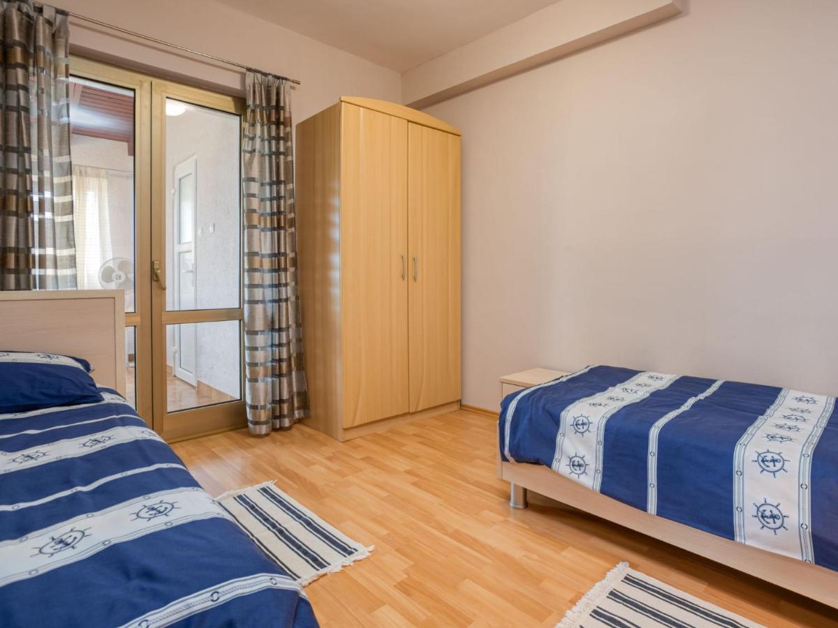 פורץ Apartment Daria-2 By Interhome מראה חיצוני תמונה